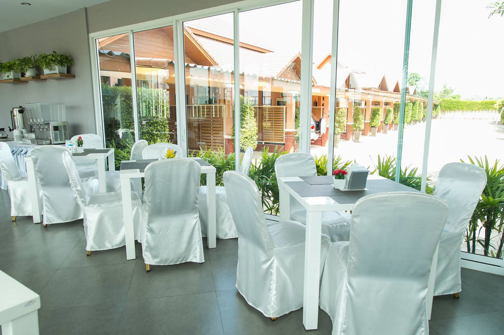 Oyo 245 Sweet Sense Jomtien Resort Pattaya Extérieur photo