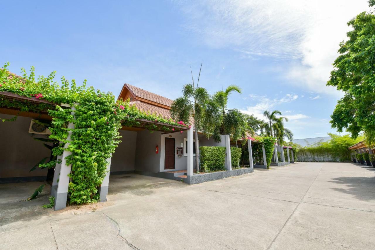 Oyo 245 Sweet Sense Jomtien Resort Pattaya Extérieur photo